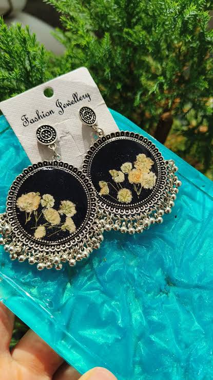 Resin earrings/Resin jhumka
