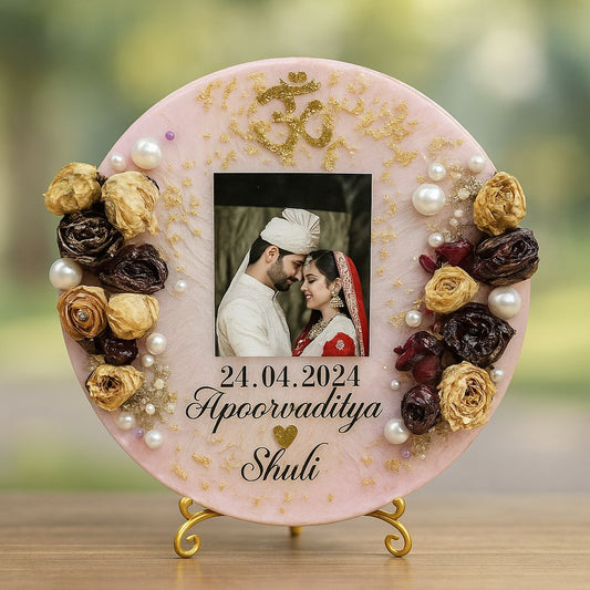 Handcrafted Resin Varmala Frame