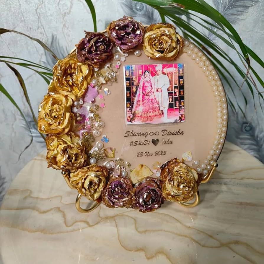 Non-Wooden Resin Varmala Display