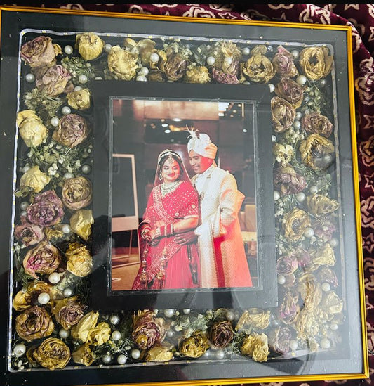 Resin-Preserved Varmala in Premium Wooden Photo Frame